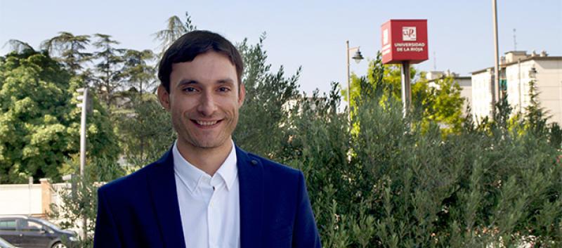 El investigador del ICVV, Luis Rivacoba, gana los XIX Premio Fertiberia a la Mejor Tesis Doctoral en Temas Agrícolas